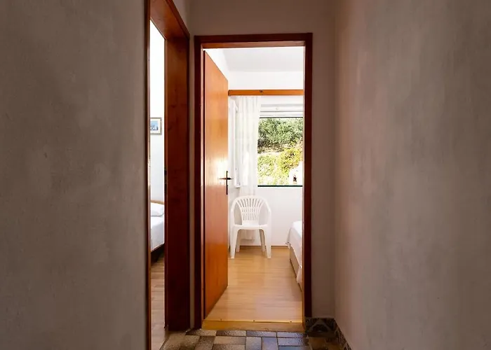 Seaside Secluded Cove Torac, Hvar - 589 Apartamento